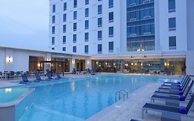 Crowne Plaza Airport By Ihg